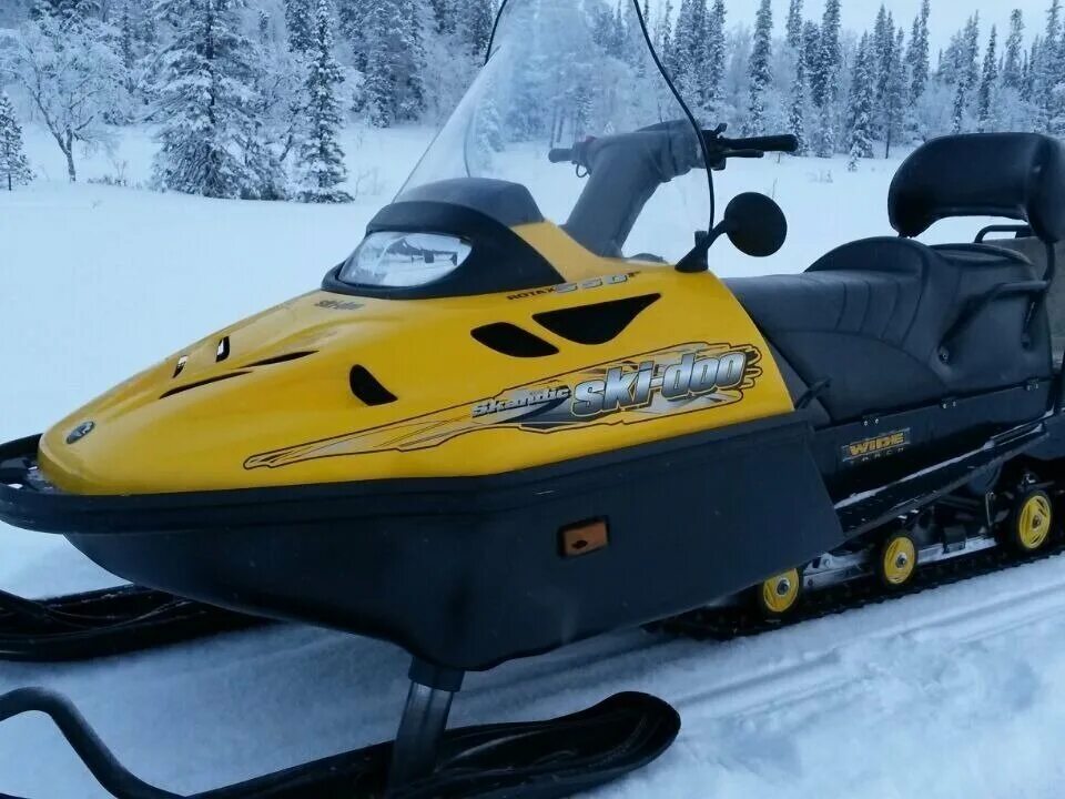 Купить снегоход swt. Снегоход БРП Скандик 550. Ski Doo Skandic 550. Ski-Doo Skandic SWT 600 LC. Ski-Doo Skandic WT 550.