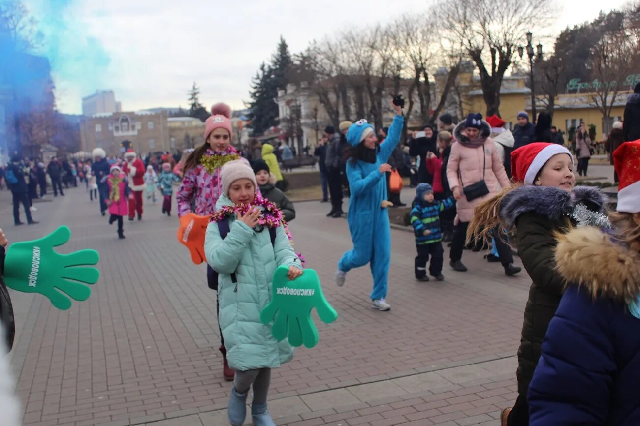 Кисловодск новости сегодня. Саратовцы. Шоу коми. 100 лет республике коми концерт. Фотографии с праздника 100 летие республики коми.