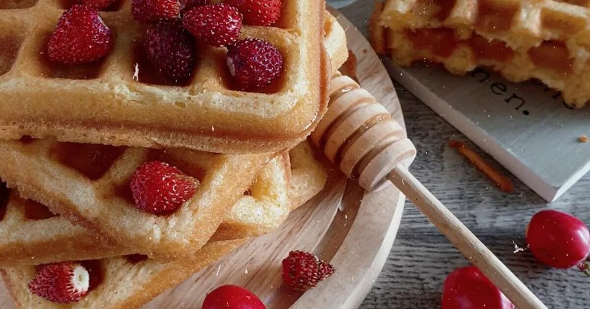вкусные венские вафли в электровафельнице. венские вафли в электровафельнице. венские вафли в электровафельнице. вкусные венские вафли в электровафельнице. мягкие вафли в вафельнице.