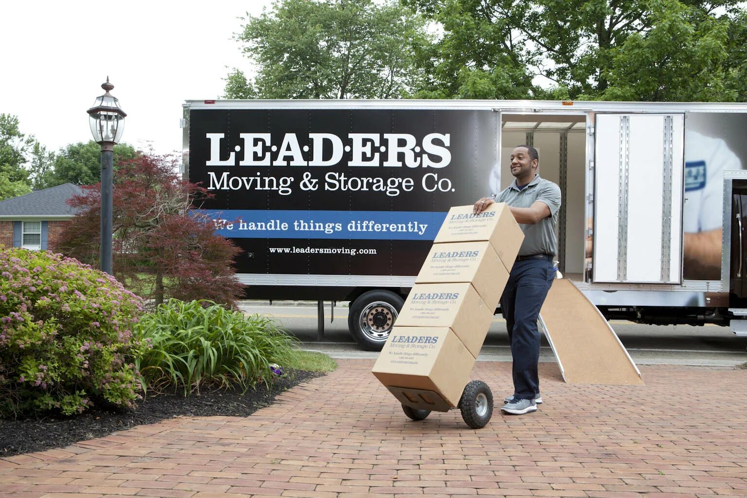 Moving storage. Local moving companies. moving and storage companies near me. moving and storage services near me. moving company with storage near me.