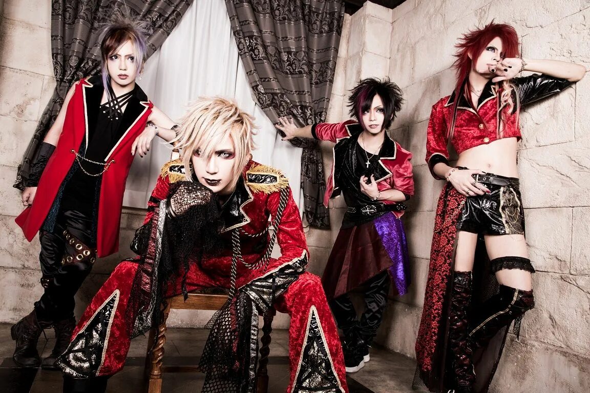 Visual kei dress to impress. Вижуал кей стиль. Visual kei dress to impress. Kaya rose visual kei. Фестиваль visual kei.