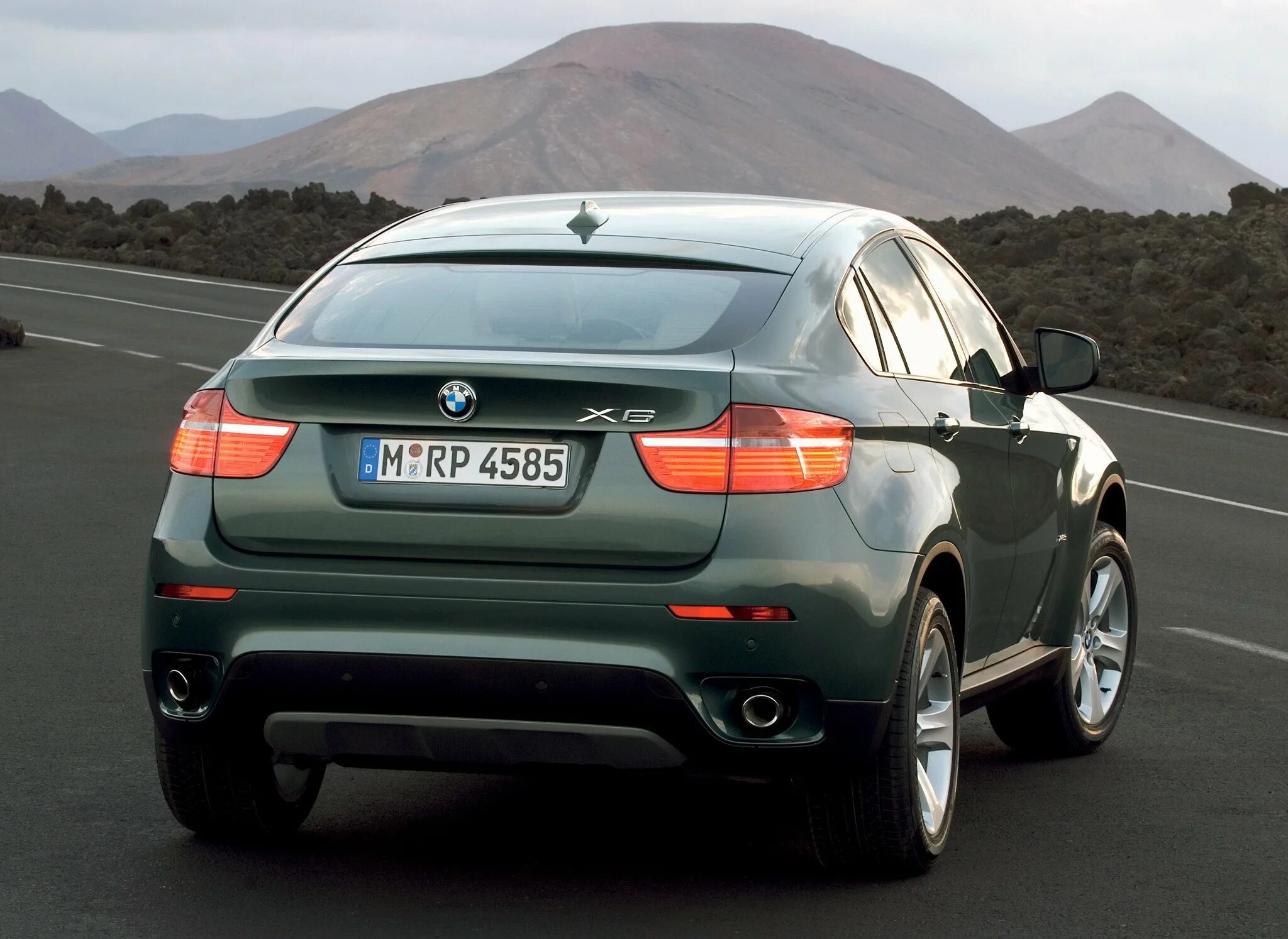 Х 4 6 4х 6х. BMW x6 xdrive35i. БМВ x6 XDRIVE 35d. BMW x6 e71 3.5i. БМВ Икс 6 е 71.