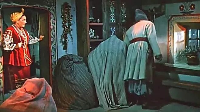 Вечера на хуторе близ диканьки солоха и черт. Гоголь вечера на хуторе фильм. Солоха вечера на хуторе близ диканьки. Гоголь вечера на хуторе фильм. Вечера на хуторе близ диканьки фильм 1961.