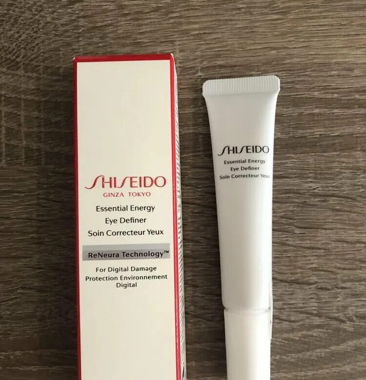 Shiseido energy. Shiseido Essential Energy набор. Shiseido крем для глаз. Шисейдо Essential Energy Eye Definer. Shiseido набор Essential Energy Eye Definer.