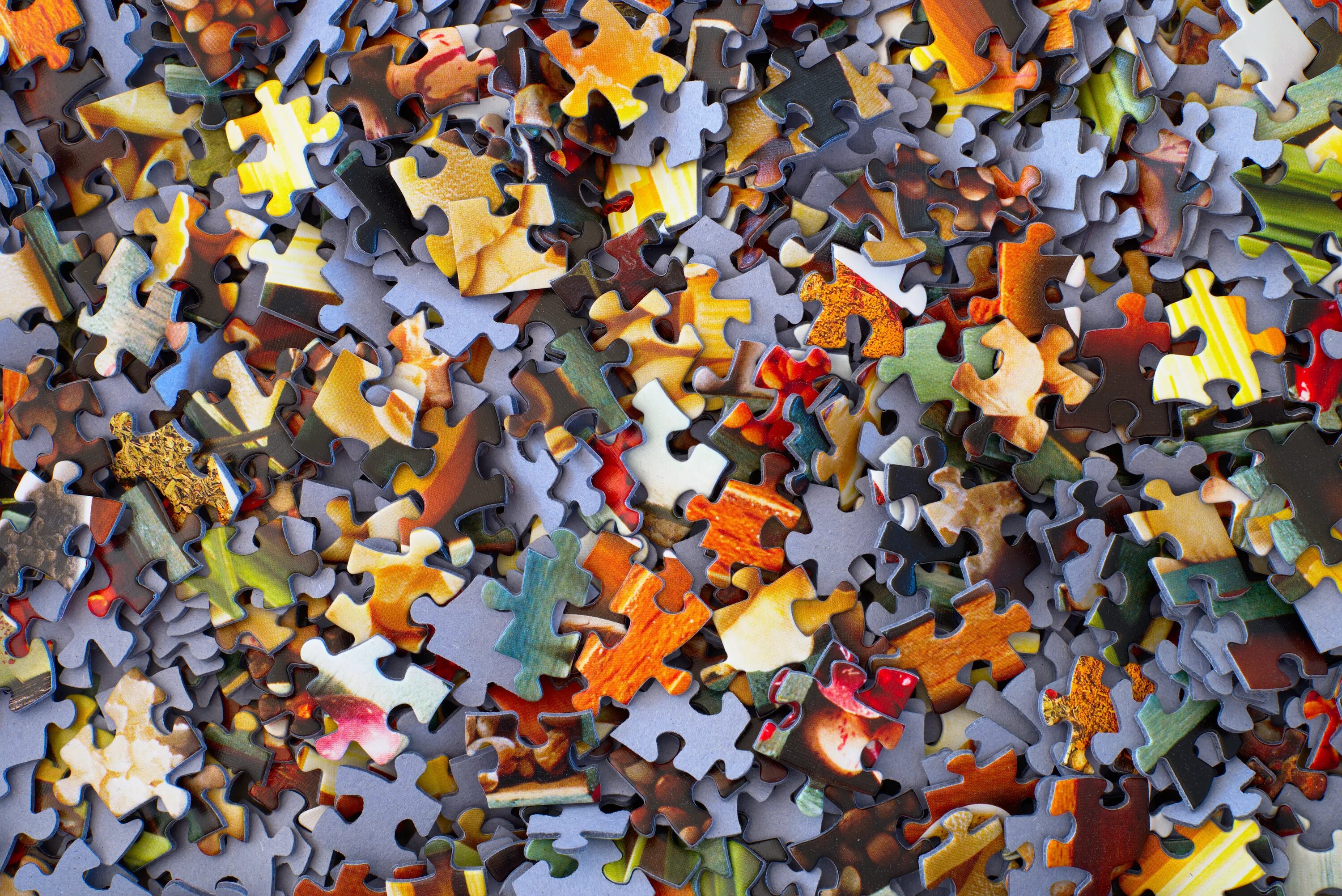 Jigsaw puzzle много денег