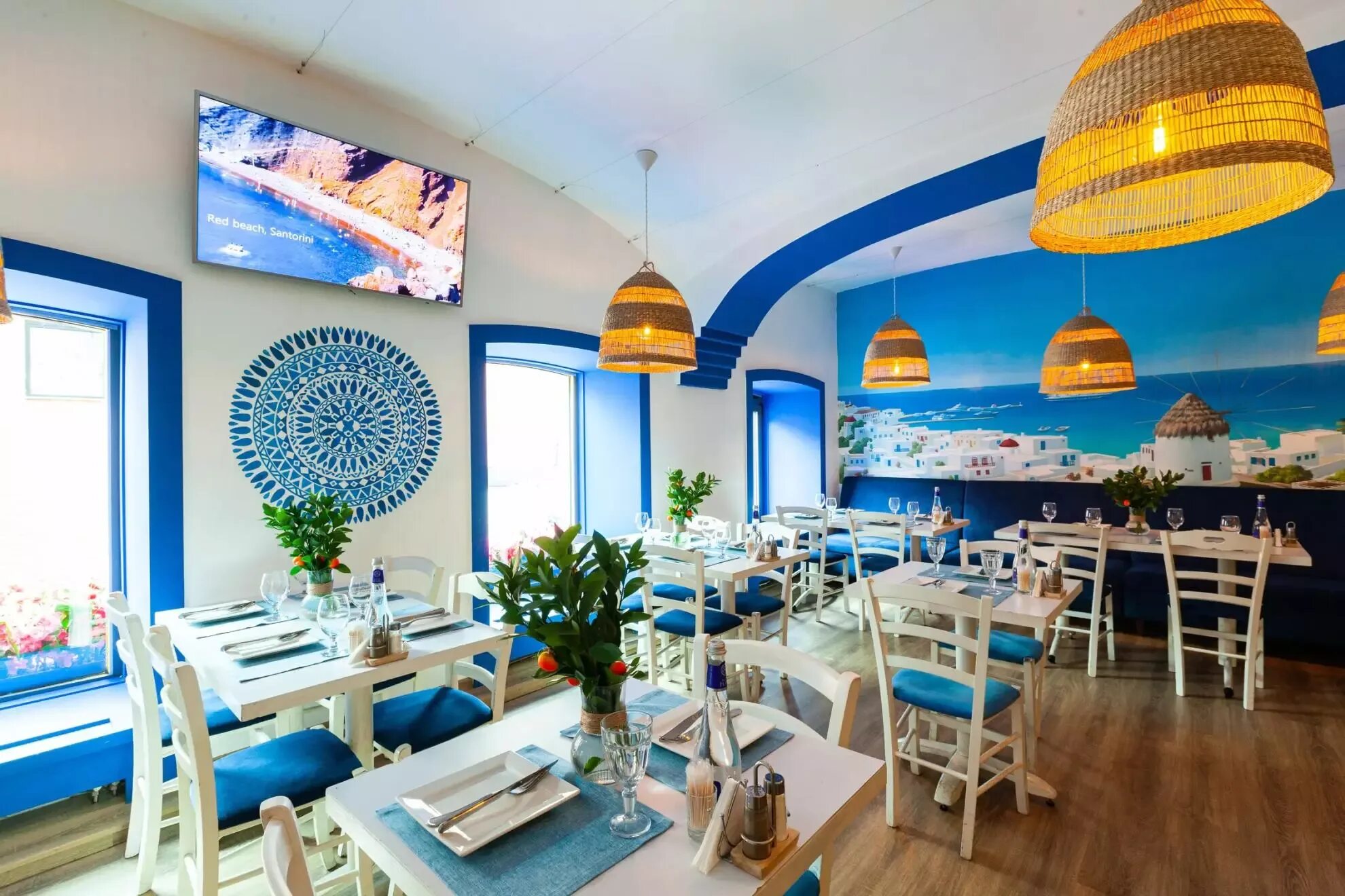 Миконос ресторан москва. Греческая таверна порто миконос, москва. Порто миконос, москва. Porto mykonos ресторан. Греческая таверна «порто миконос».