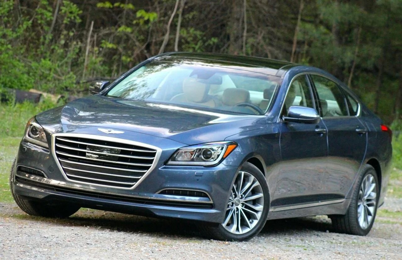 Genesis обзор. Hyundai genesis 2015. хёндай дженезис 2015г. hyundai genesis 14 2015. хендай генезис седан 2015.