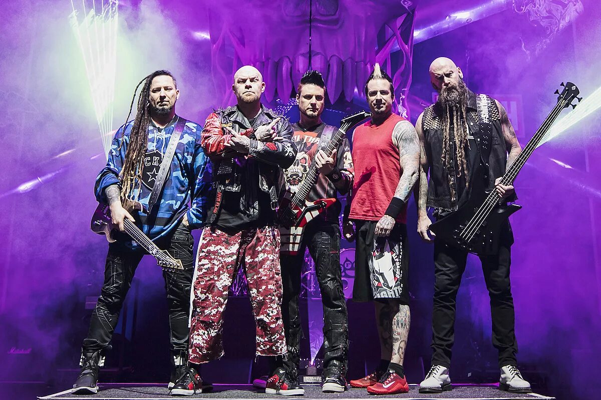 5 5 death. Группа five finger death. группа ffdp 2022. death punch группа. five finger death punch концерт.