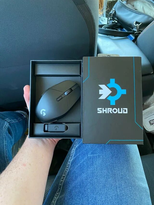 Logitech g303 shroud edition. Logitech x shroud g303. logitech g pro x shroud. mouse: logitech g pro wireless shroud edition.