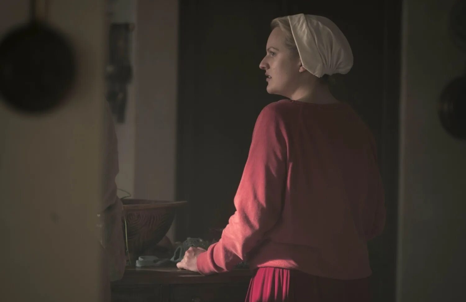 Рассказы служанки без регистрации. Исповедь служанки. Джун фредова. Исповедь служанки. Рассказ служанки 2017.