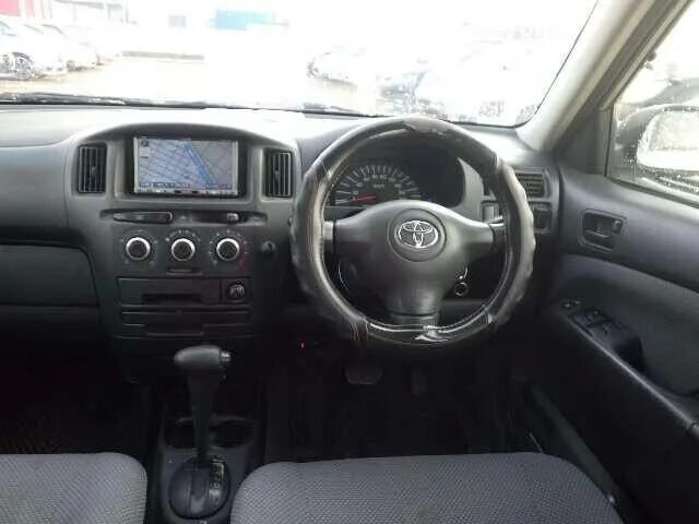 inside - Toyota Succeed, 1,5 л, 2005 года фотография DRIVE2