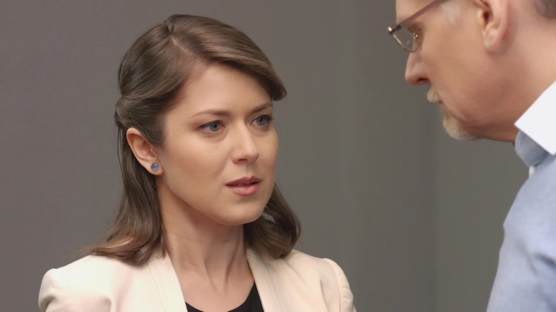 Встреча случайно не бывает. Случайных встреч не бывает 1. Анна кузина. Случайных встреч не бывает 1. Случайных встреч не бывает.