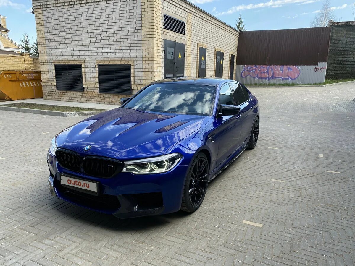 Синяя бмв м5. BMW m5 f90. BMW m5 f90 Competition синяя. BMW m5 f90 синяя. BMW m5 f90 синяя тонированная.