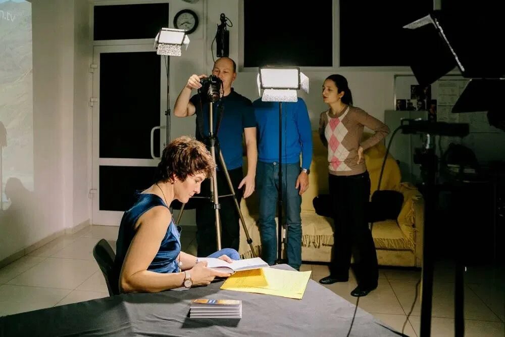 Рамка видеофильм. Видеосъёмка для бизнеса. Фотограф на мероприятии. Видеоролик под. Имиджевый видеоролик.