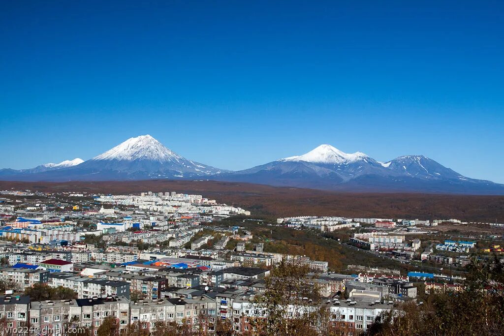 Прокат петропавловск камчатский. Мишенная сопка Петропавловск-Камчатский. Мишенная сопка Камчатка. Петропавловск сопка Мишенная. Камчатка горы Мишенная.