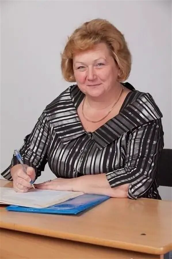 Директор государственного бюджетного образовательного учреждения. Директор школы 365 лысенкова. Отношения в сфере образования. Директор школы 654 им фридмана видякин. Елена евгеньевна директор 365 школы.