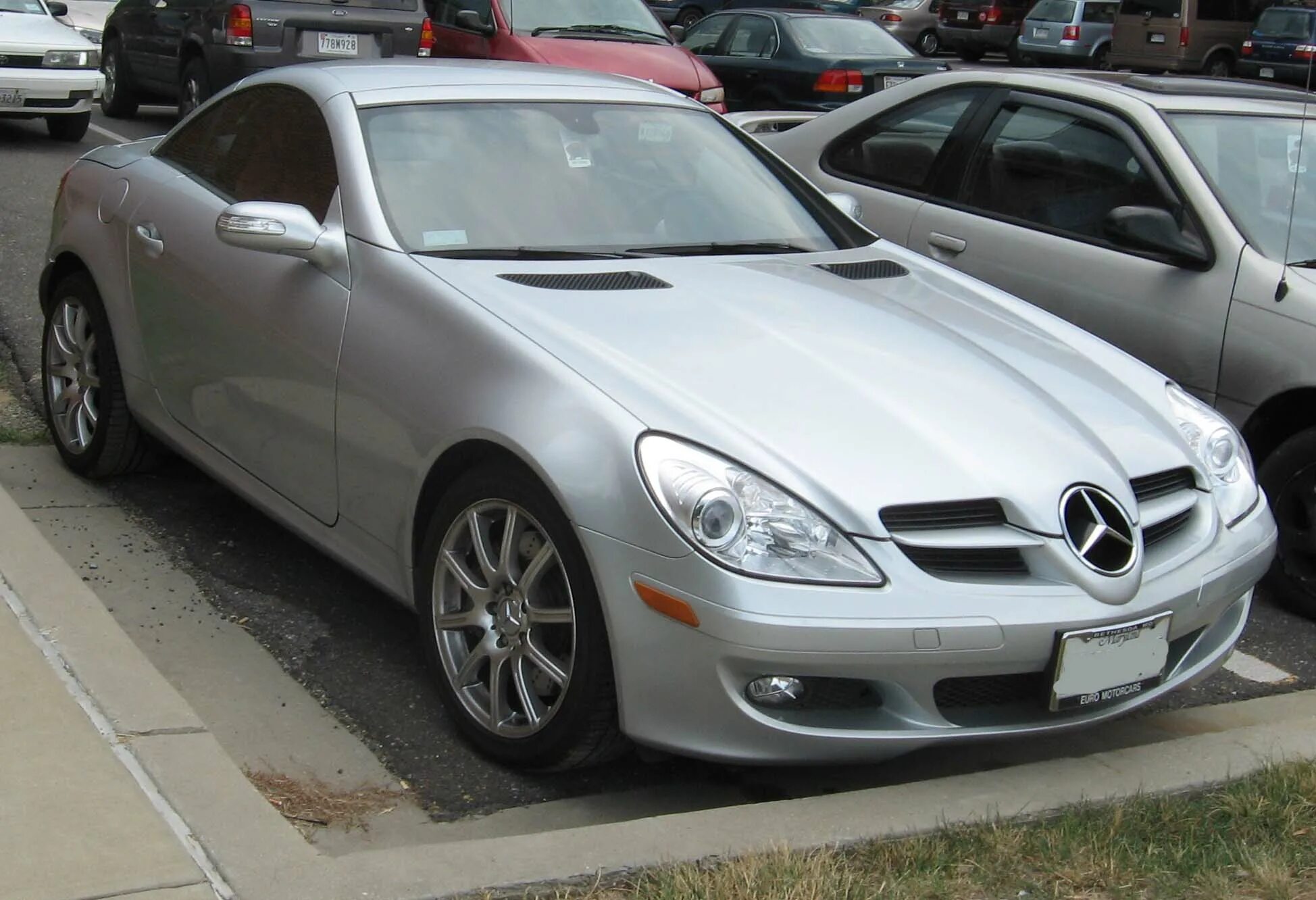 Mercedes-benz r171. Мерседес slk 171. Mercedes slk 55 amg r171. Mercedes benz slk 350. Мерседес slk 2010.