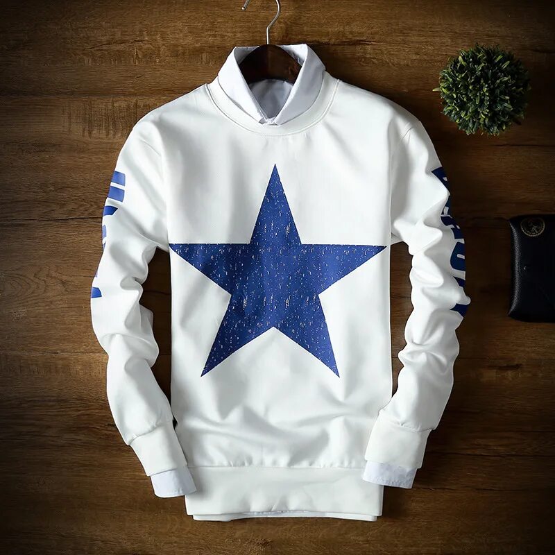 звезды в толстовках. кофта звезды. звезды в худи. кофта звезды. кофта из сетки со стразами.