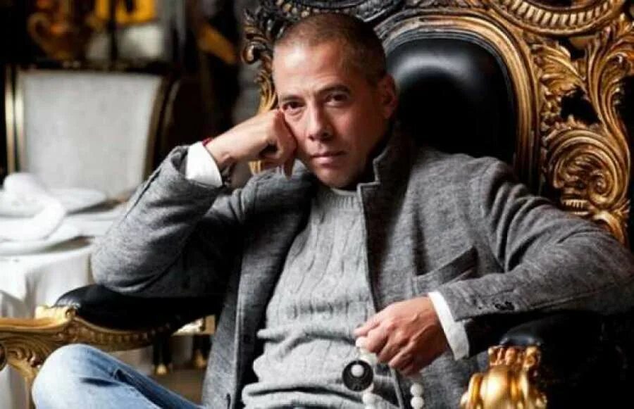 Известные предприниматели бизнесмены. Известные предприниматели бизнесмены. Роман абрамович фото. Миллиардер михаил прохоров. Известные предприниматели бизнесмены.