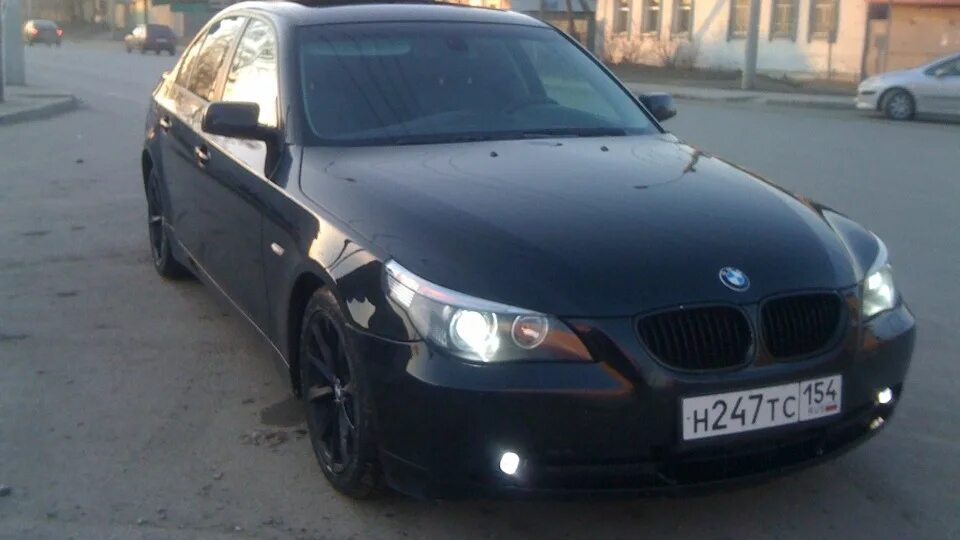 Е60 бу. BMW e60 2.2. BMW 5 e60 черная. БМВ е60 черная.