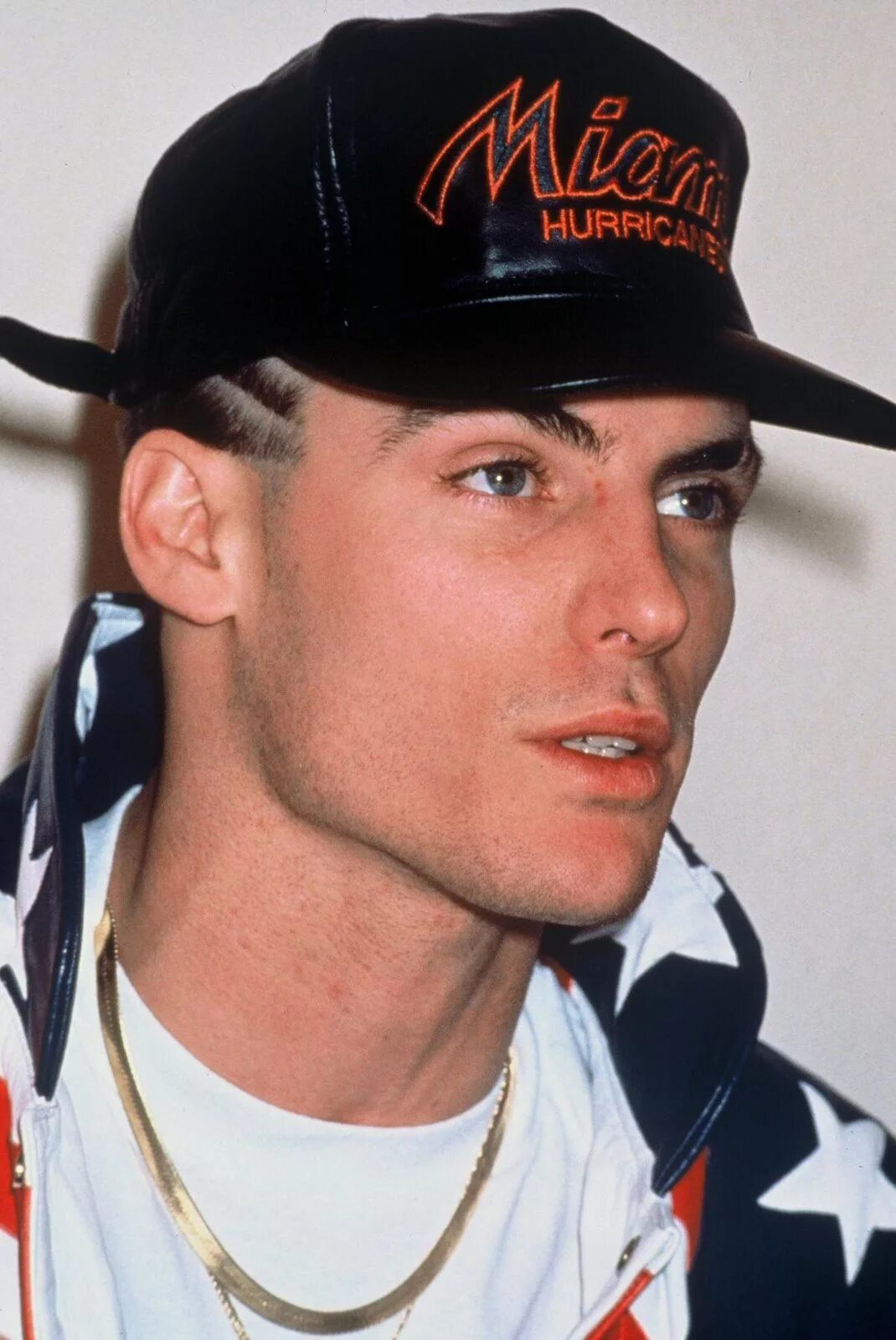 Vanilla Ice. Рэпер Vanilla Ice. Ванилла айс в молодости. Vanilla Ice в молодости. Айс сейчас