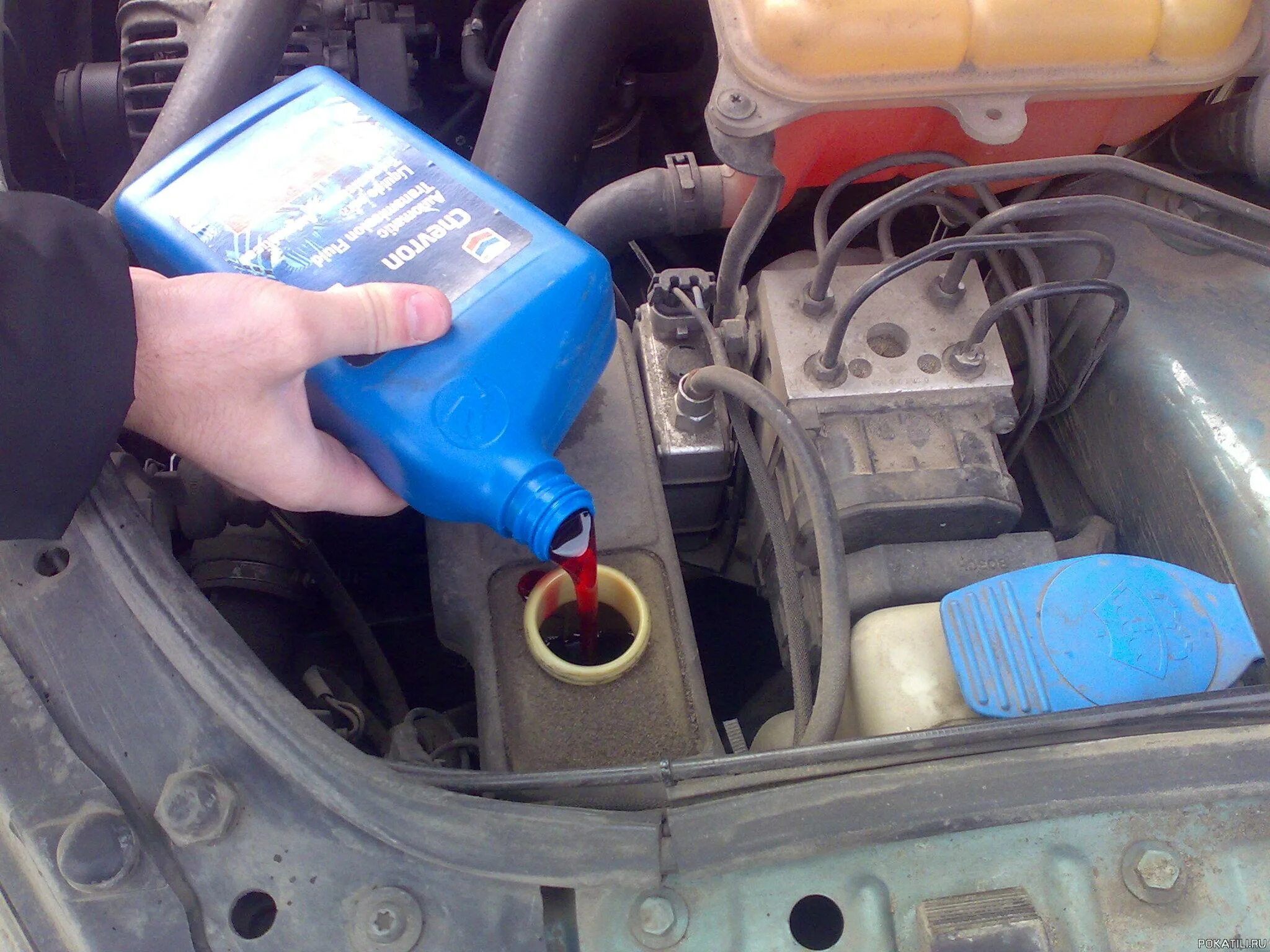 бачок ож гольф 3. бачок охлаждающей жидкости фольксваген пассат б4. слить антифриз из пассат б5. фольксваген б3 бачок ож. бачок охлаждающей жидкости фольксваген пассат б4.