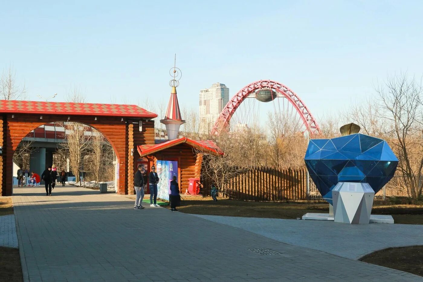 Парк сказка в москве сайт. Парк проспект Маршала Жукова. Крылатские холмы парк сказка. Парк сказка в Москве. Парк сказка тематические парки.