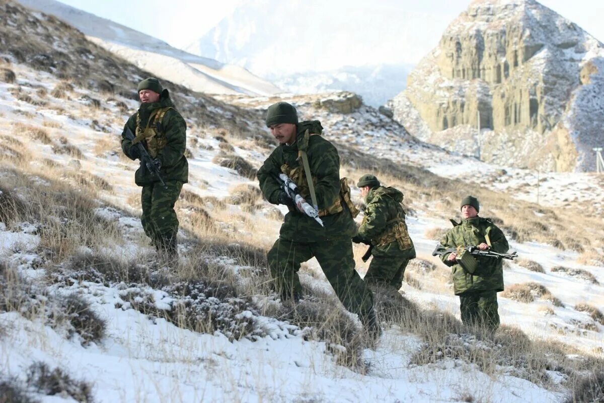Часть войск идущая впереди. 33 Горная бригада Ботлих. 33 Мотострелковая бригада Горная. Спецназ Дагестан. Спецназ на Северном Кавказе.
