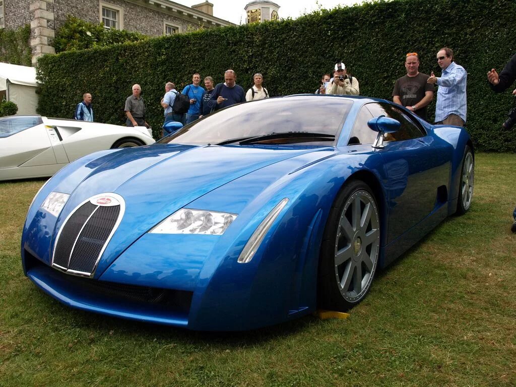 Бугатти 1999. Концепт Bugatti Chiron 1999. Bugatti Veyron 1999. Bugatti 18