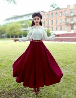 Үйленген әйел Севастопольде жыныстық қатынас үшін әуесқой іздейді.