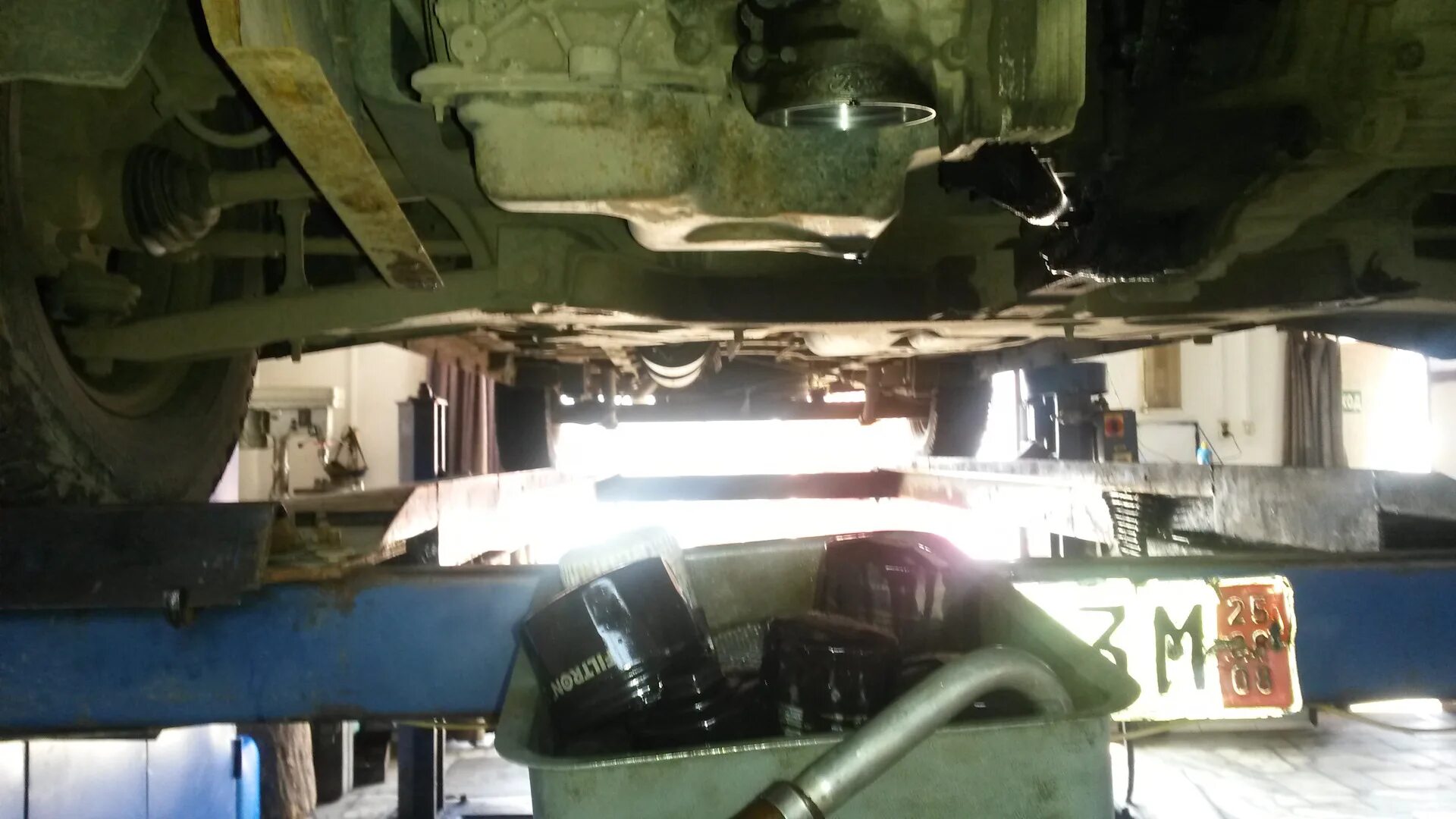 Масло для ford transit 2. 2. Замена масла transit. 40. Масло форд рейнджер 2.