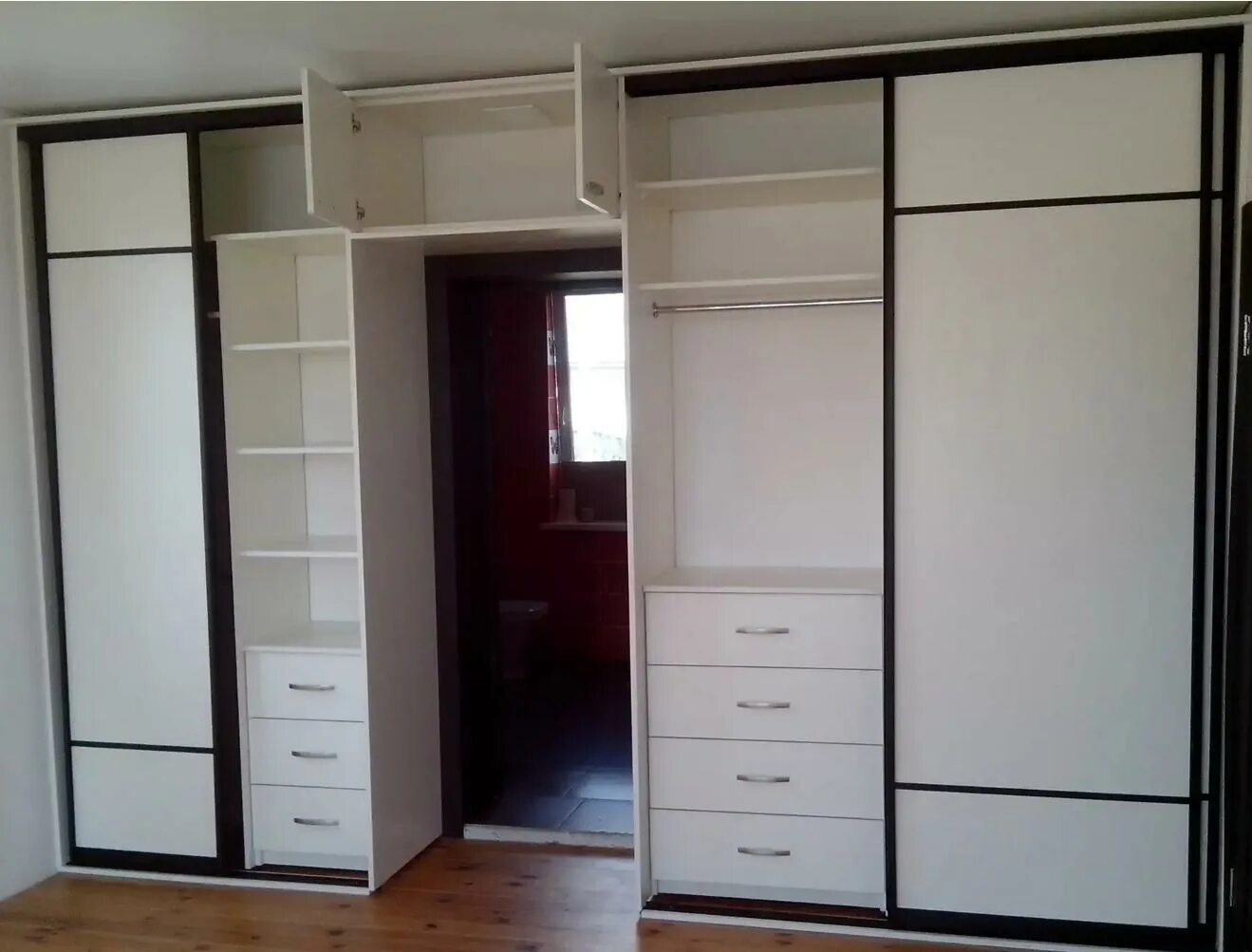 купе в гомеле. шкаф-купе в коридоре-прихожей. небольшой шкаф в спальню. радиусный шкаф купе. шкаф купе прихожка.