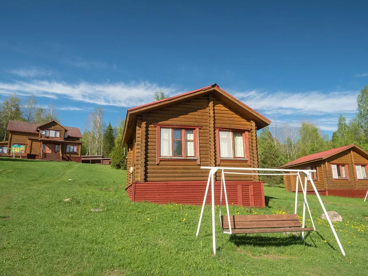 Турбаза карелия озеро. Кончезеро карелия база отдыха. Лесное озеро карелия база отдыха. Карелия калевала турбаза велт. База отдыха лумиваара lumivaara.