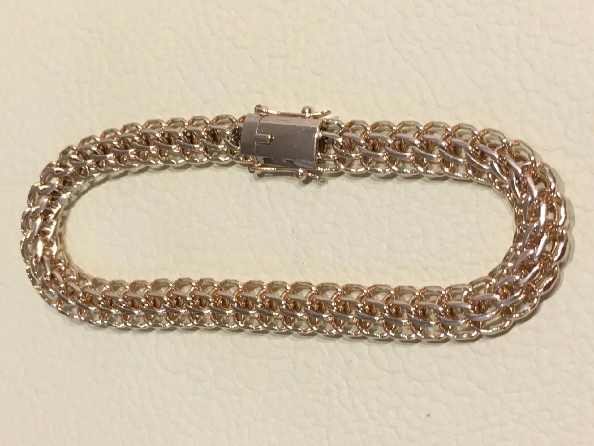 браслет бисмарк золото замок коробка.