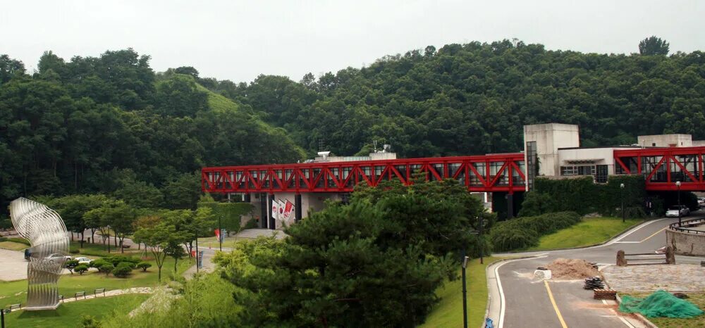 корейский национальный университет искусств в сеуле. корейский национальный университет искусств в сеуле. музей искусств сеульского национального университета, сеул (2005). сеульский национальный университет здание. сеульская академия искусств.