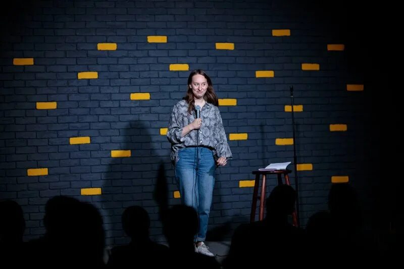 Зоя яровицына рост. Настя веневитина женский стендап. Женский стендап 2022 ольга. Женский стендап санкт петербург 2024. Женский стендап санкт петербург 2024.