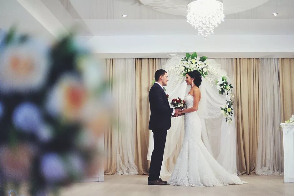 свадебный омск. фотосессия свадебная омск на партизанской. красивые места в омске для фотосессии. свадебный омск. свадебная фотосессия омск.