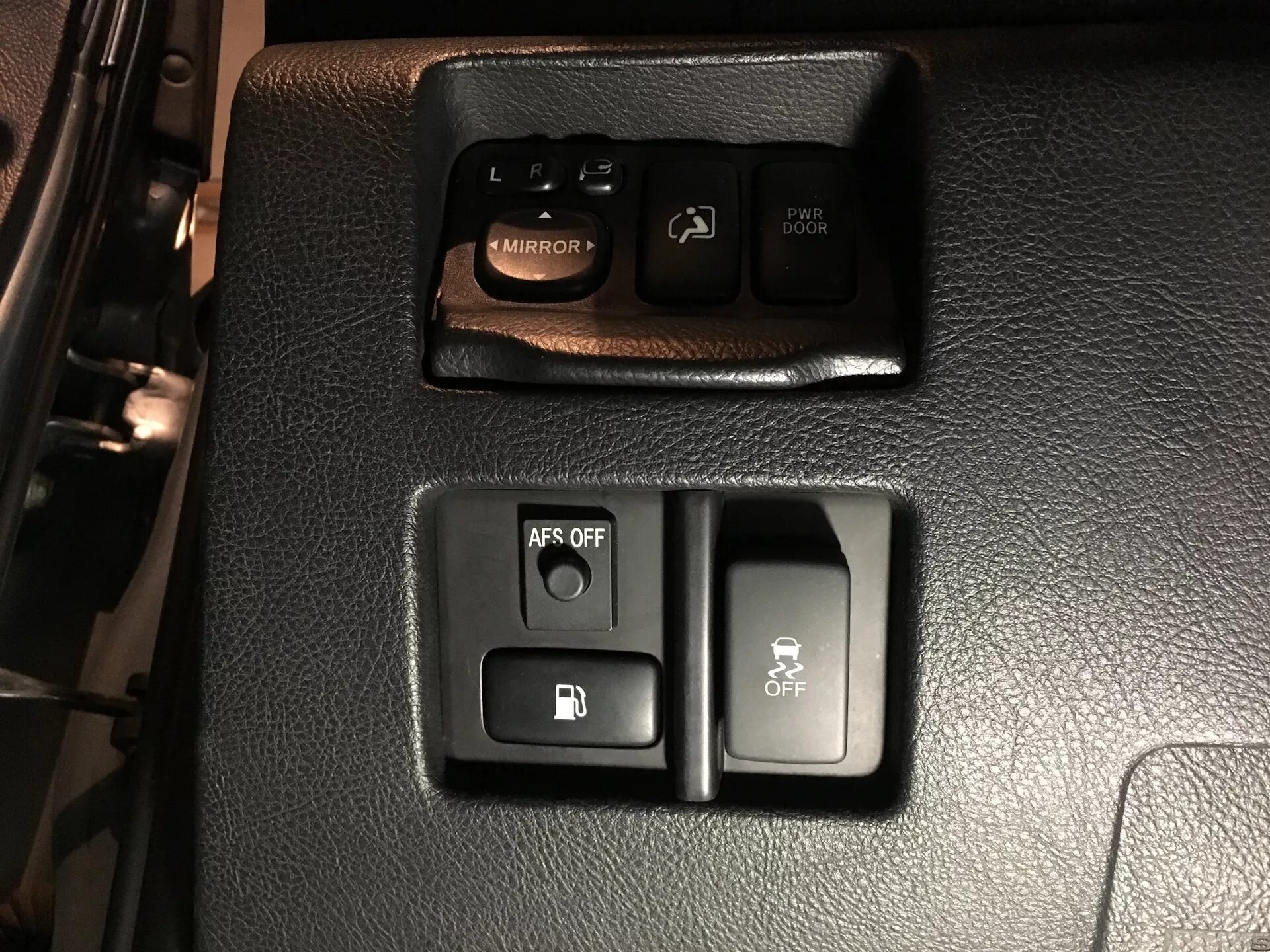 Vsc off что это. Кнопка afs off лексус rx350. кнопка afs toyota prado 150. afs off кнопка лексус рх. кнопка esp lexus rx350.
