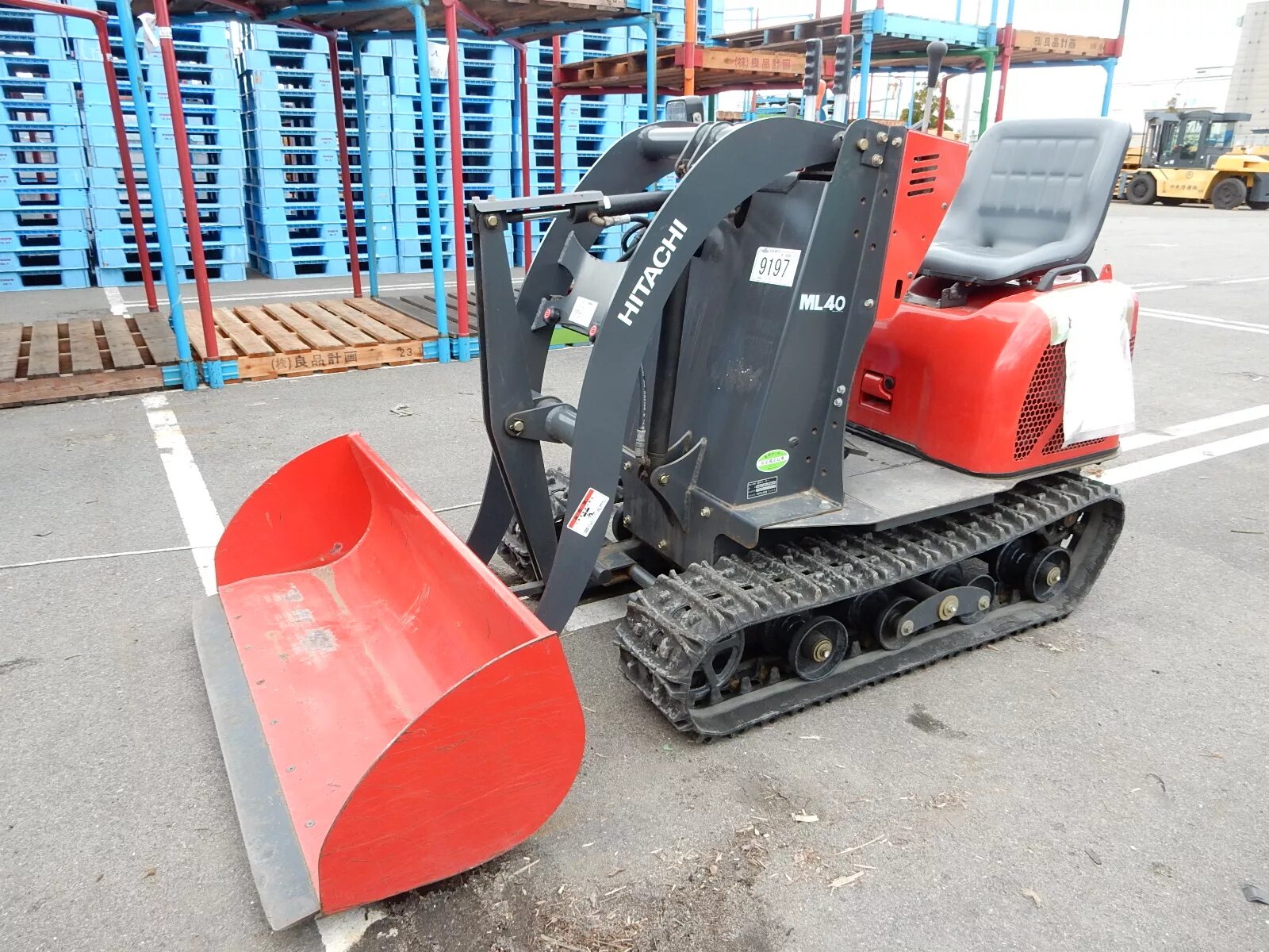 Komatsu d21a-7. Минитрактор hitachi гусеничный. Мини бульдозер коматсу d 31 p. Японский мини бульдозер. Японский мини бульдозер.