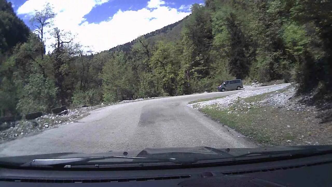 Маршрут до абхазии на машине. Маршрут до абхазии на машине. Дорога сочи абхазия. Гагра абхазия дорога. Сочи гагра дорога.