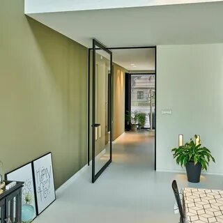 Look door