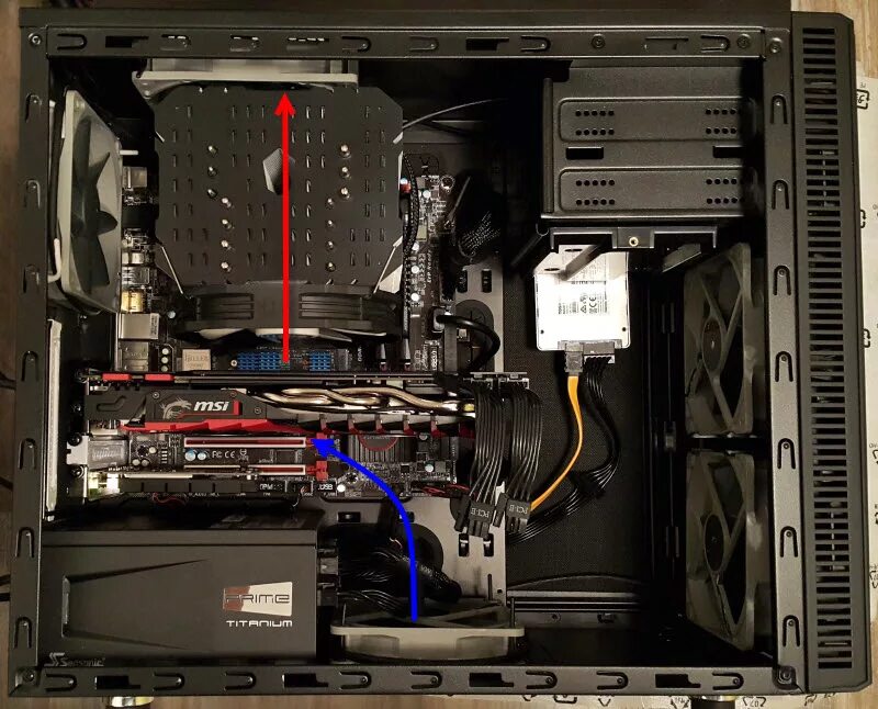 жесткий диск в системном блоке. видеокарта как выглядит в компе. схема подключения водяного охлаждения компьютера. где должен стоять компьютер. поток воздуха в корпусе компьютера.