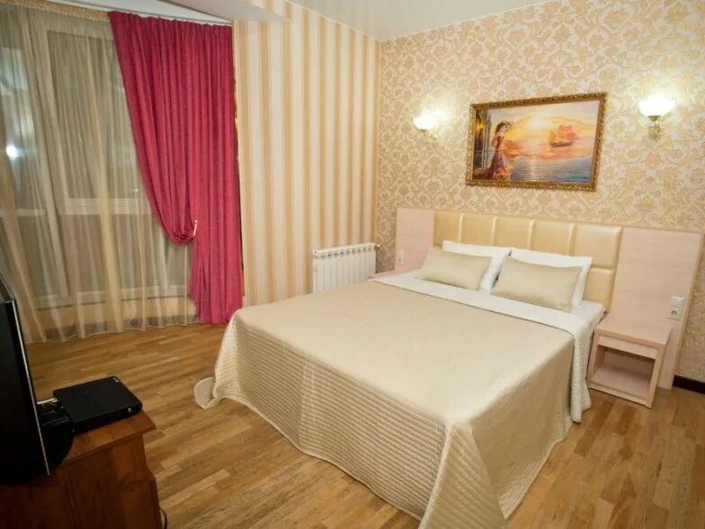 Голден Хаус отель. Room Hotel Сочи. Сочи отель Golden. Отель Gold номера.