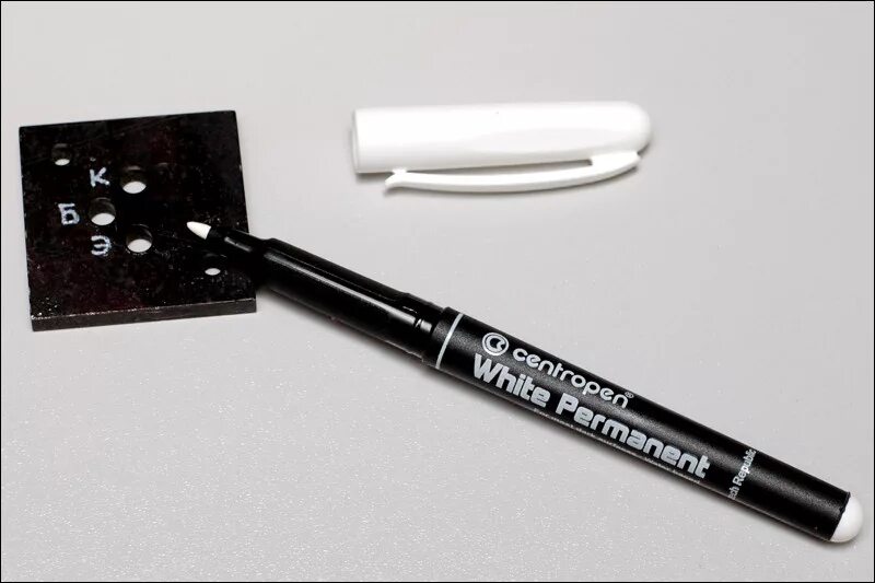 Маркер white. Centropen white permanent. маркер centropen 2686 white permanent. маркер лаковый тонкий. маркер белый тонкий.
