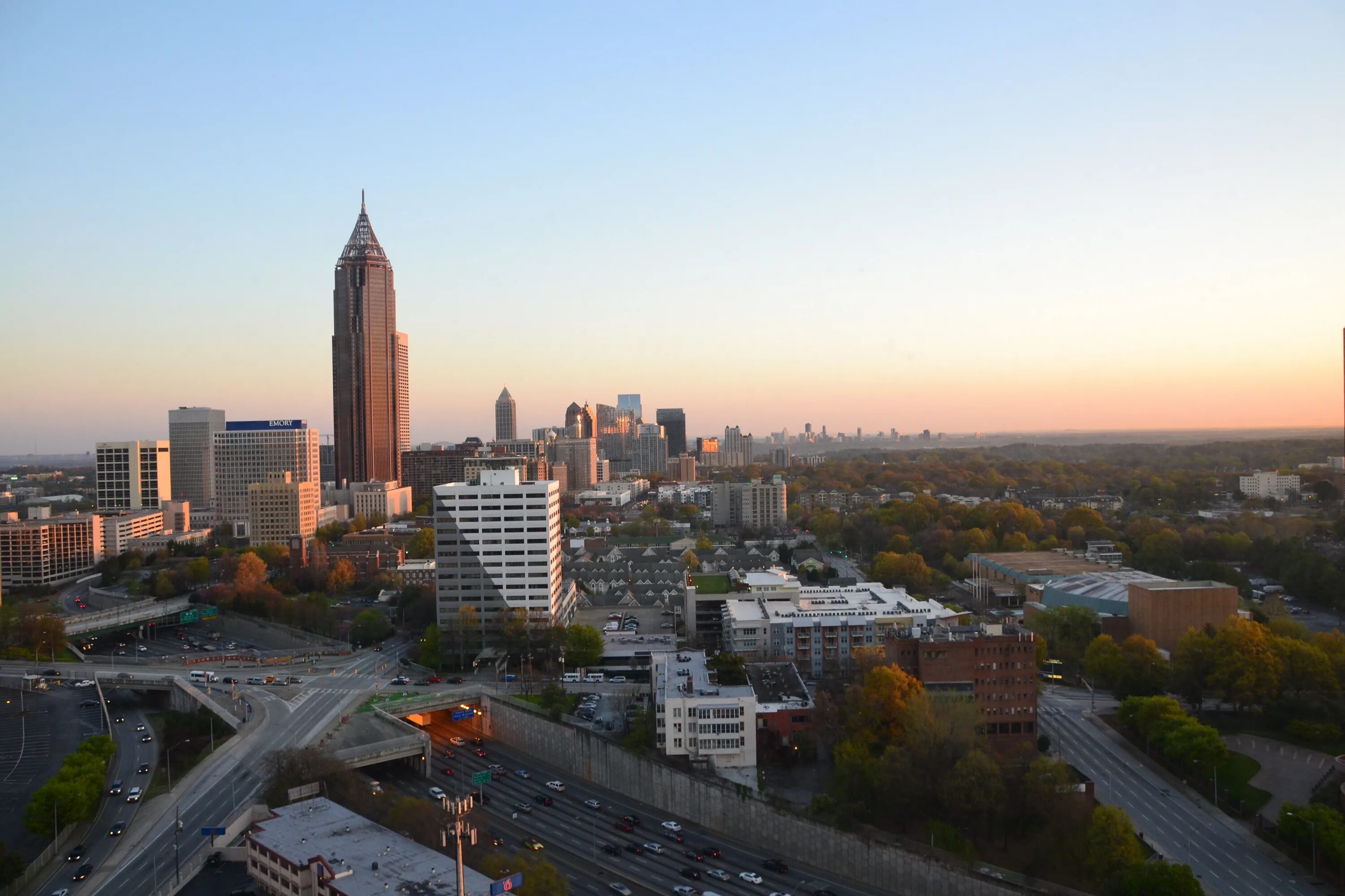 Штат атланта сша. Атланта джорджия города сша. Atlanta t. Atlanta t. Город атланта штат джорджия.