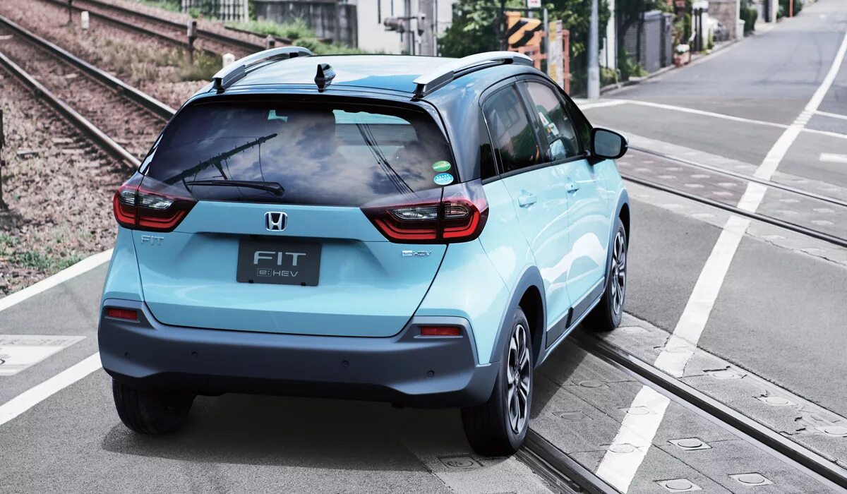 Honda fit cross. Honda fit cross style. Honda fit 2020 cross. Хонда фит кросс стар. Хонда джаз кросс.