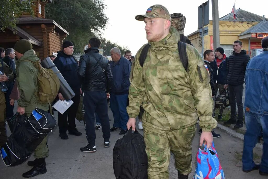 Ростовская область будет ли мобилизация. Мобилизованные ростов на дону. Мобилизованные ростов на дону. Ростовская область будет ли мобилизация. Сальск мобилизация.