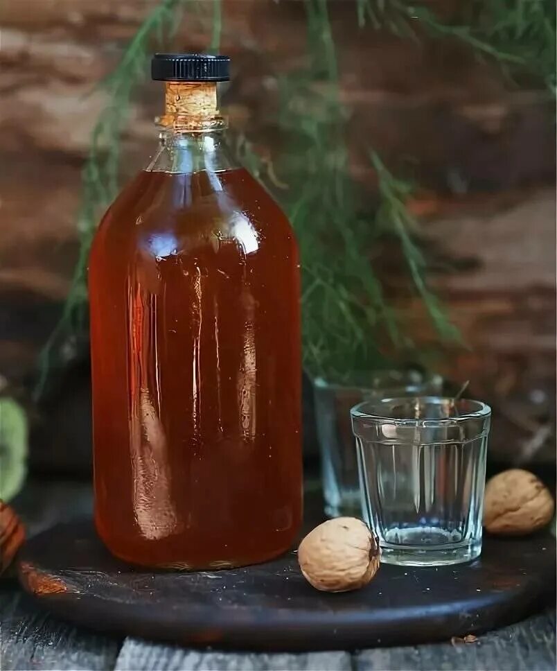 Кедровая перцовка. Кедровая настойка. Кедровая настойка и закуски. Кедровый «сиббитнер». Отвар кедровых.
