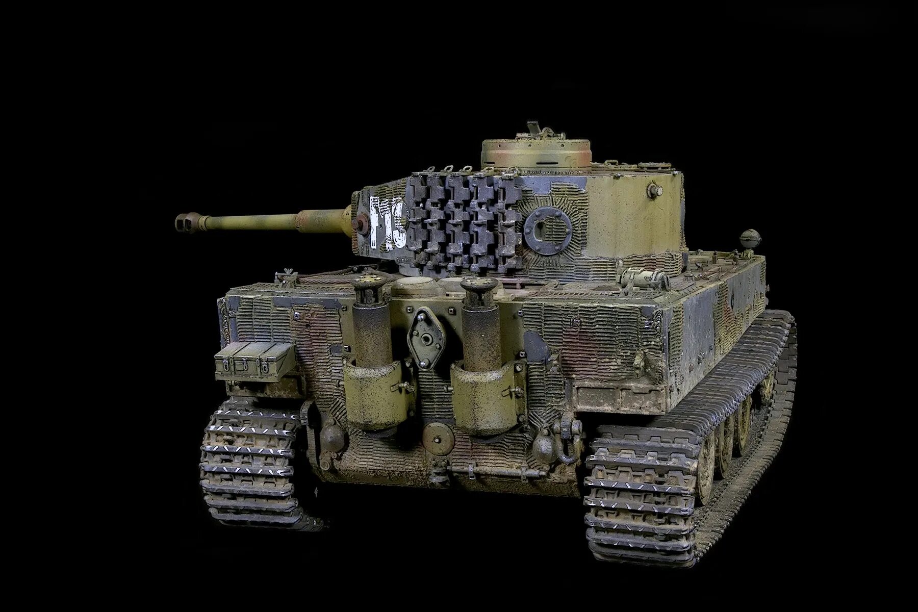 Тигр 1/35 RFM 141. Танк Tiger 1 RFM. Tiger i Gruppe "Fehrmann" April 1945 Northern Germany. Tiger f13. Тигр 1 оборудование