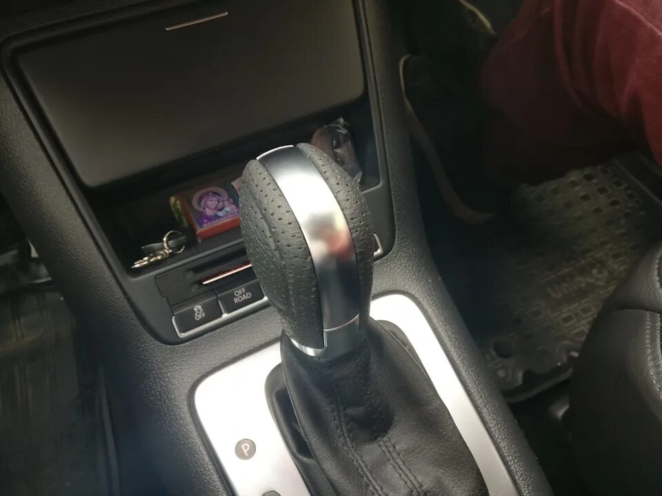 Как разобрать ручку акпп тигуан 2 Замена ручки АКПП Volkswagen Touareg (2G), 4,2 л, 2011 года стайлинг DRIVE2